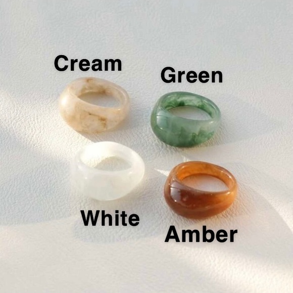 Minimalist Resin Ring (1pc) - Picture 2 of 5